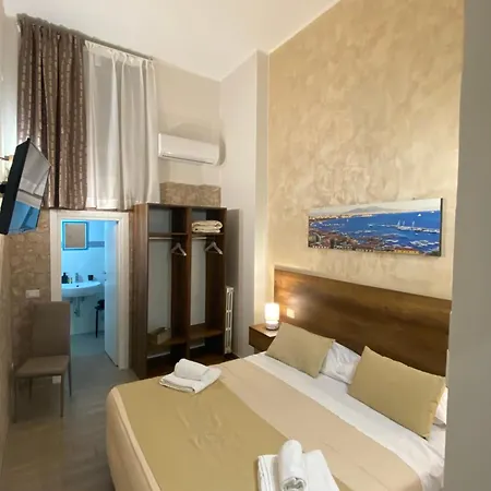 Frühstückspension La Dimora Dei Borboni 3*