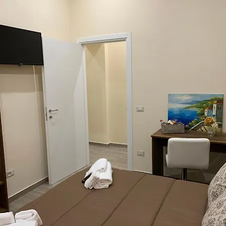 La Dimora Dei Borboni Bed & Breakfast 3*